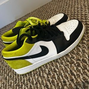 jordan 1 Cyber